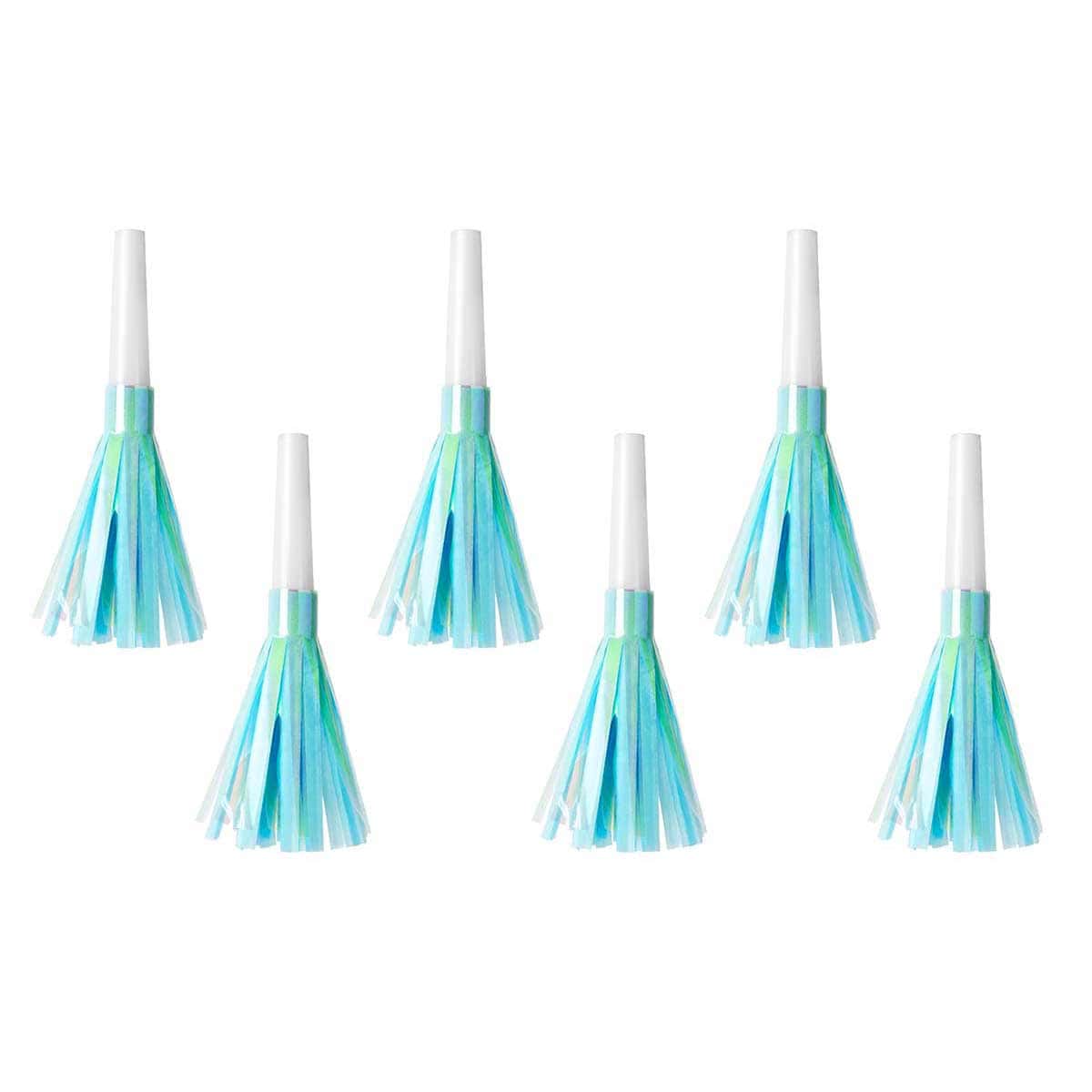 Puhalice s resicama, blue sky